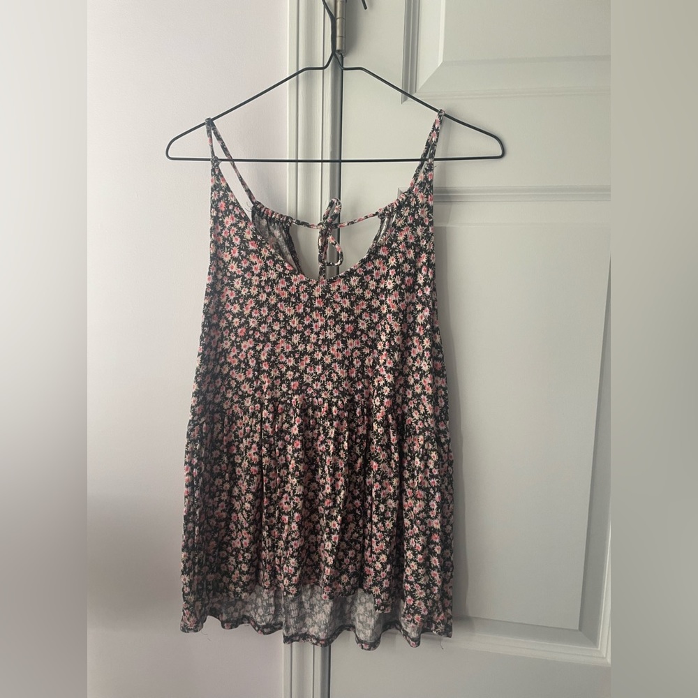 American eagle floral pattern top